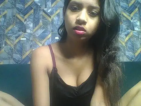 Snapshot of Rani1993 chatting on 20, 2, 2026 Rani1993 online show from 20, 2, 2026