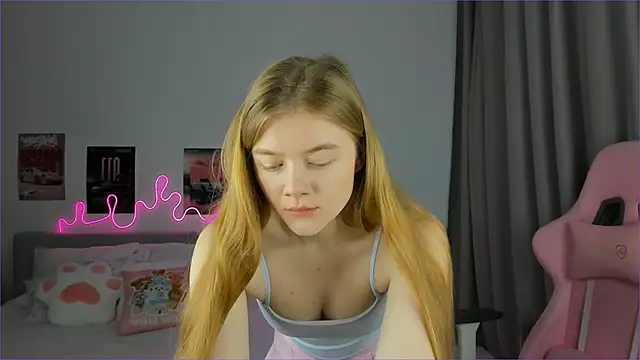 EvaRaee online show from 20, 3, 2026