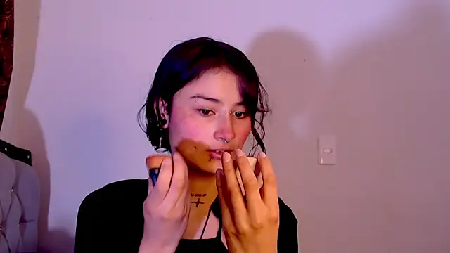 Snapshot of Lili__Clan chatting on 25, 2, 2026 Lili Clan online show from 25, 2, 2026