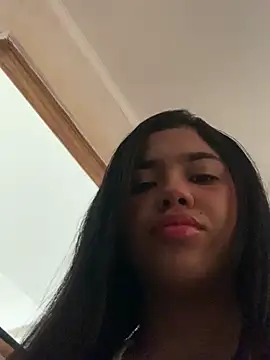 Lily em online show from 28, 6, 2026