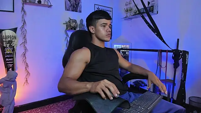 Snapshot of Rob_zaens33 chatting on 24, 2, 2026 Rob zaens33 online show from 24, 2, 2026