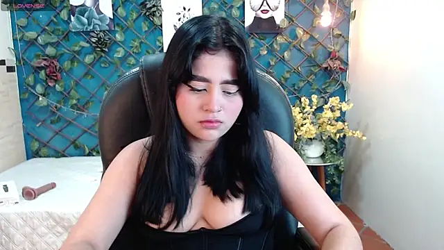 Snapshot of mila_quin chatting on 28, 6, 2026 mila quin online show from 28, 6, 2026