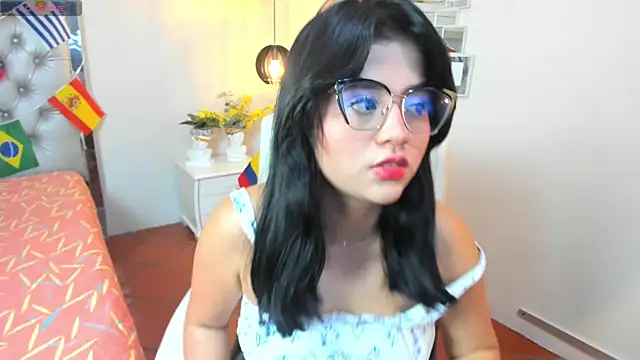 Snapshot of mila_quin chatting on 6, 7, 2026 mila quin online show from 6, 7, 2026
