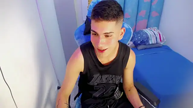 Snapshot of Bby_cash_ chatting on 3, 3, 2026 Bby cash online show from 3, 3, 2026