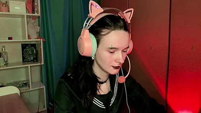 MabelDefina online show from 9, 3, 2026