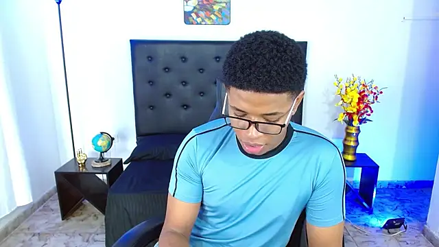 liiam3 online show from 8, 4, 2026