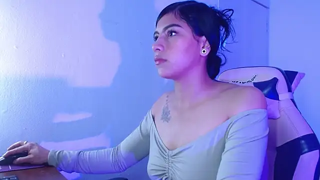 Snapshot of cloegp chatting on 18, 2, 2026 cloegp online show from 18, 2, 2026