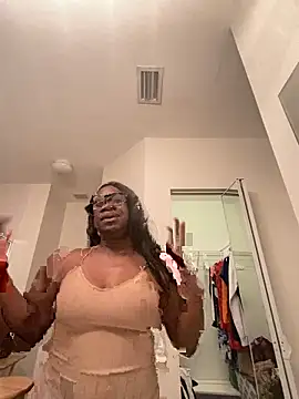 Snapshot of NiomiDivine chatting on 19, 2, 2026 NiomiDivine online show from 19, 2, 2026