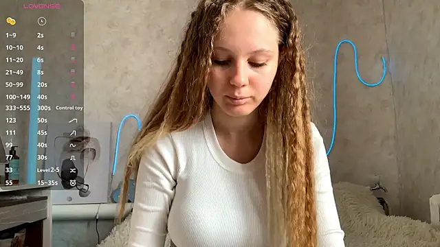 VictoriaDeese online show from 26, 6, 2026