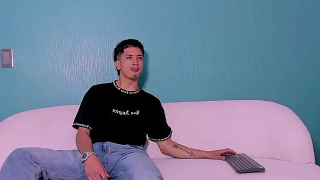 Snapshot of Youdoll_ chatting on 19, 2, 2026 Youdoll online show from 19, 2, 2026