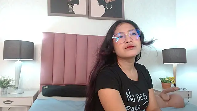 SweetMilie gh online show from 17, 4, 2026