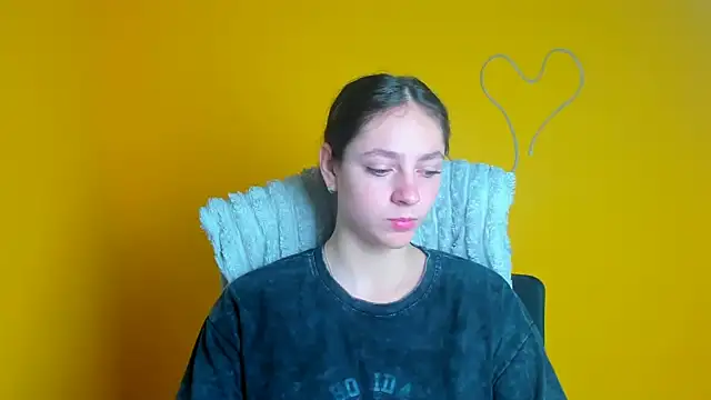 Snapshot of KissMeJulia chatting on 21, 5, 2026 KissMeJulia online show from 21, 5, 2026