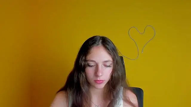 KissMeJulia online show from 30, 7, 2026
