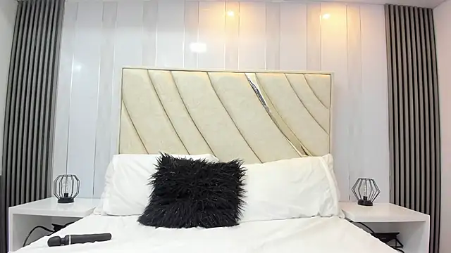 Snapshot of violetta_cutest_ chatting on 18, 2, 2026 violetta cutest online show from 18, 2, 2026