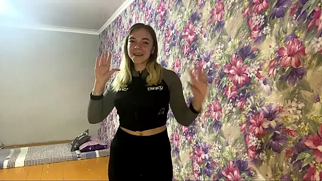 Snapshot of StephanieMarin chatting on 21, 2, 2026 StephanieMarin online show from 21, 2, 2026