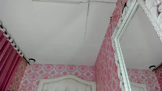 Snapshot of Mai_Rouse chatting on 25, 2, 2026 Mai Rouse online show from 25, 2, 2026