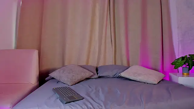 Catalella Rouse online show from 6, 4, 2026