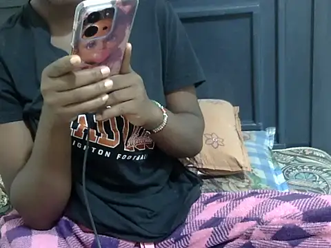 Snapshot of rabe15233 chatting on 30, 4, 2026 rabe15233 online show from 30, 4, 2026