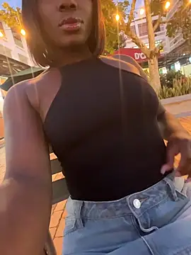 ZarahFerreira online show from 18, 3, 2026