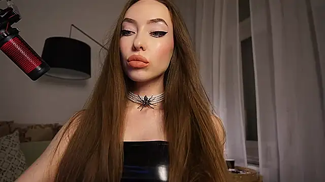 Snapshot of supreme_dominatrix chatting on 13, 9, 2025 supreme dominatrix online show from 13, 9, 2025