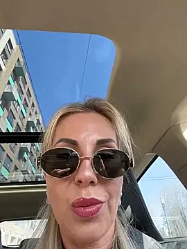 LisaMurr online show from 8, 4, 2026