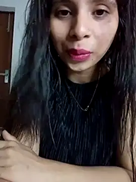 Snapshot of cute_girl_29 chatting on 19, 7, 2026 cute girl 29 online show from 19, 7, 2026