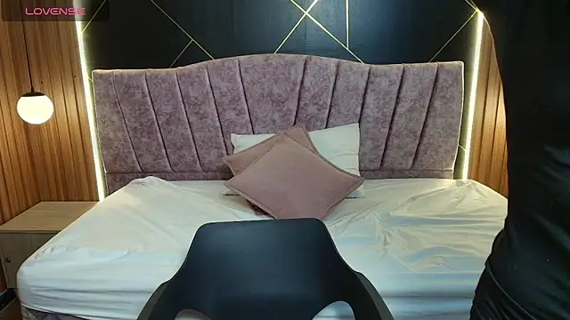 MoriahStorm online show from 17, 3, 2026