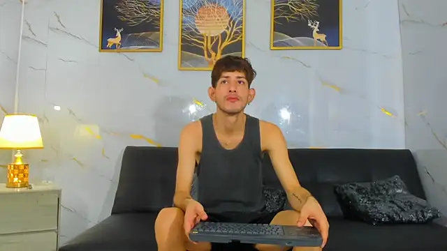 Spicy guys online show from 9, 4, 2026