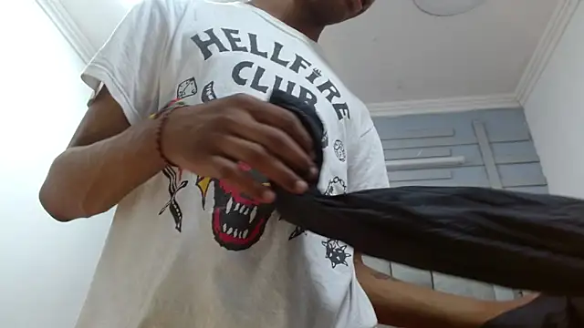 Santiago Ortiz  online show from 6, 3, 2026