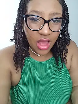 Snapshot of gigiblue89 chatting on 19, 7, 2026 gigiblue89 online show from 19, 7, 2026