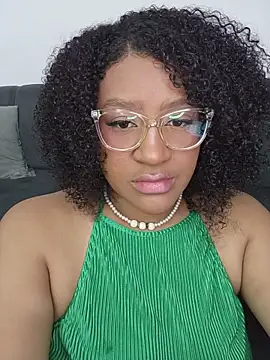 Snapshot of gigiblue89 chatting on 2, 8, 2026 gigiblue89 online show from 2, 8, 2026