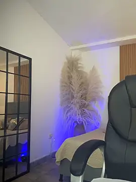 sara stormy online show from 27, 2, 2026