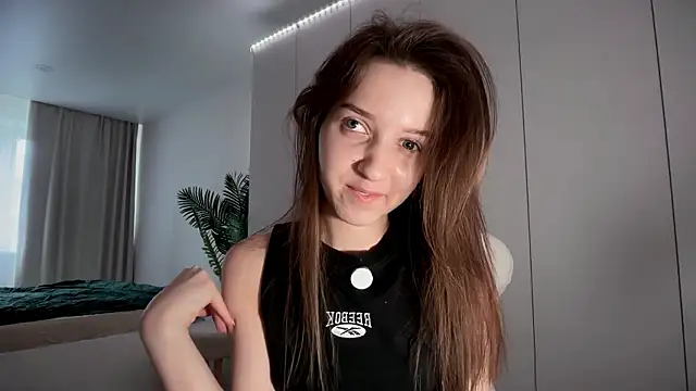 Snapshot of monnymoonn chatting on 10, 3, 2026 monnymoonn online show from 10, 3, 2026