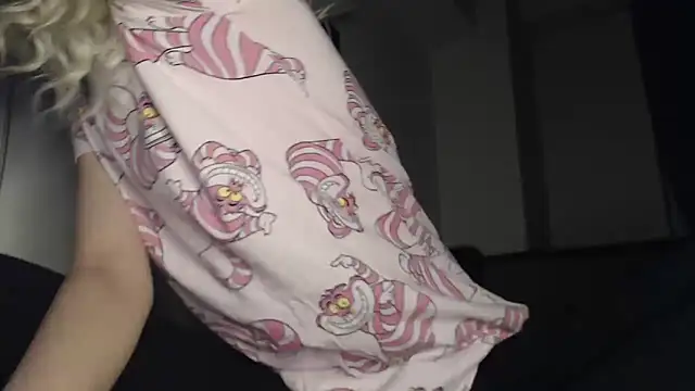 MessyBitch2 online show from 27, 2, 2026