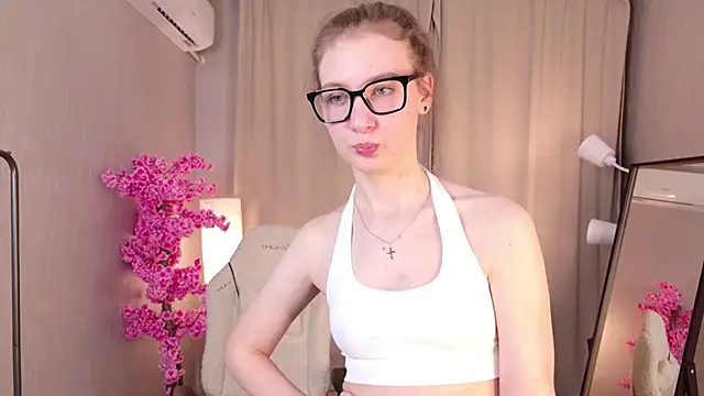 PinkClou9 online show from 10, 4, 2026