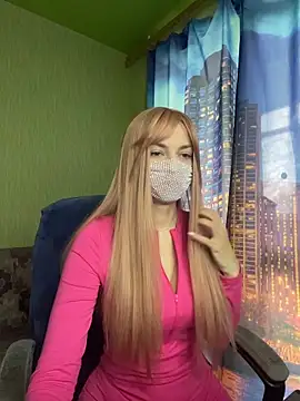 SophieBlackwood online show from 7, 3, 2026