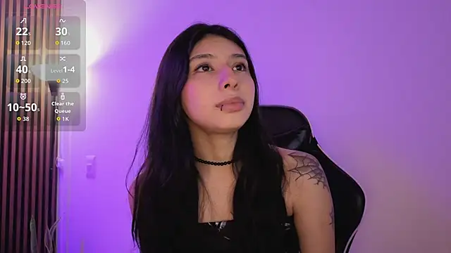 chloe bluee  online show from 27, 3, 2026