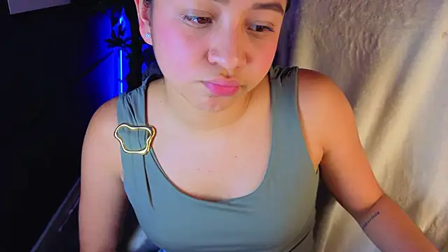 SophyAdams online show from 8, 3, 2026