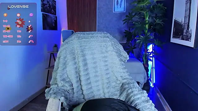 SophyAdams online show from 12, 3, 2026