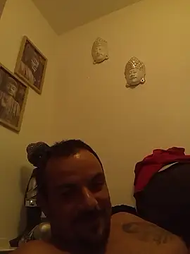 Snapshot of morenitoymorena chatting on 8, 7, 2026 morenitoymorena online show from 8, 7, 2026