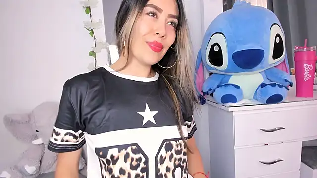 Ariana-Cobos online show from 22, 5, 2026