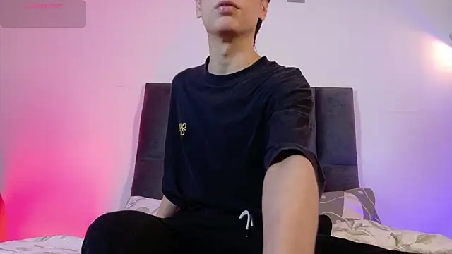 lui x dust online show from 24, 5, 2026