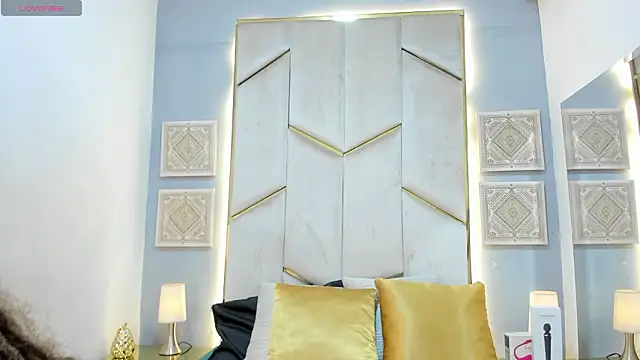 KarinaaCoxx online show from 4, 3, 2026