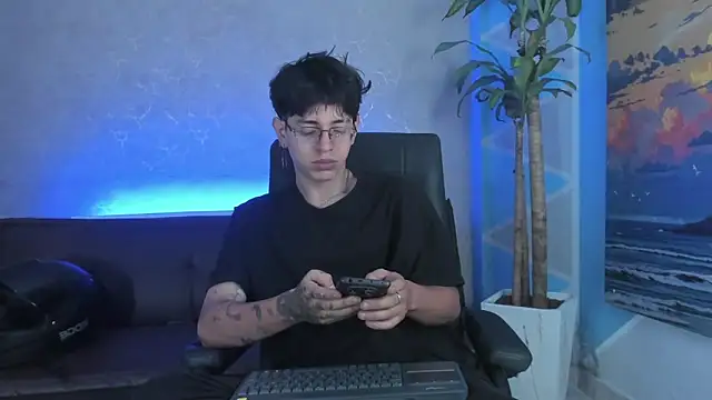 Snapshot of Angel_scott2 chatting on 2, 3, 2026 Angel scott2 online show from 2, 3, 2026