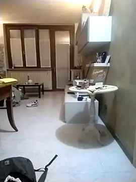 marti 8 online show from 5, 4, 2026