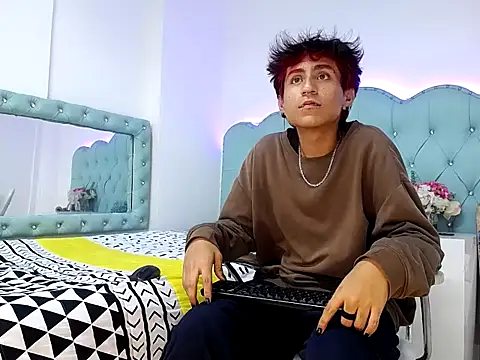 Snapshot of ShakoSk8 chatting on 21, 2, 2026 ShakoSk8 online show from 21, 2, 2026