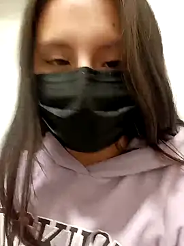 Rosyshadow online show from 12, 4, 2026