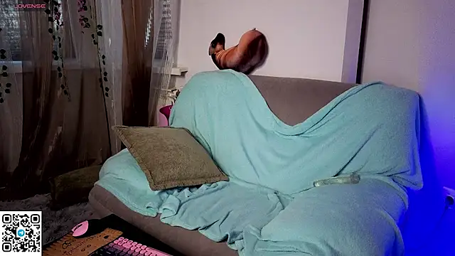WendyCandy18 online show from 13, 7, 2026