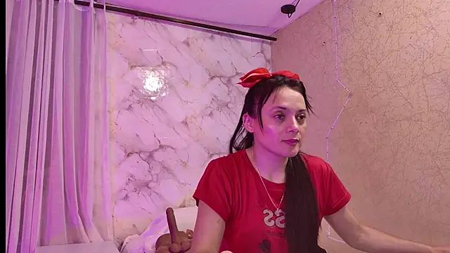 QueenSallyDesire online show from 14, 3, 2026