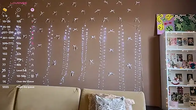 SoraCat online show from 19, 2, 2026